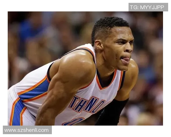 余嘉豪的成长之路与篮球梦想的追逐历程分析